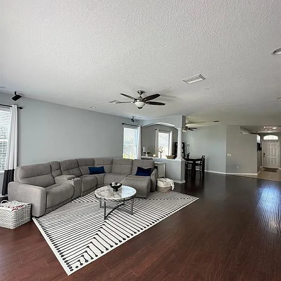 32029 Garden Alcove Loop — Photo 2