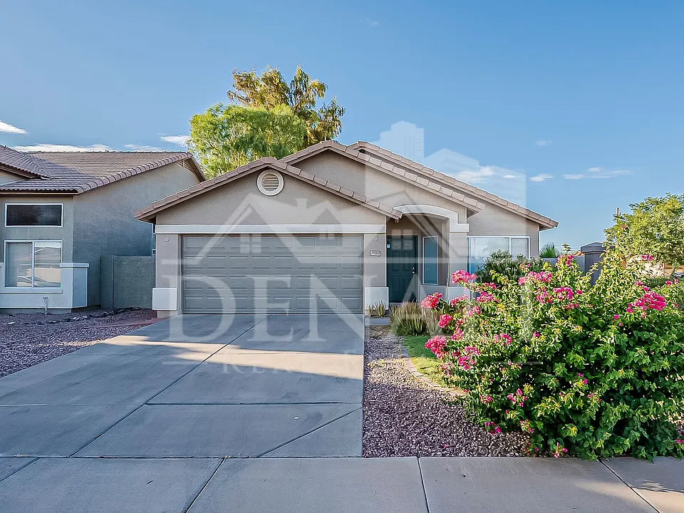 3980 E Pinon Ct