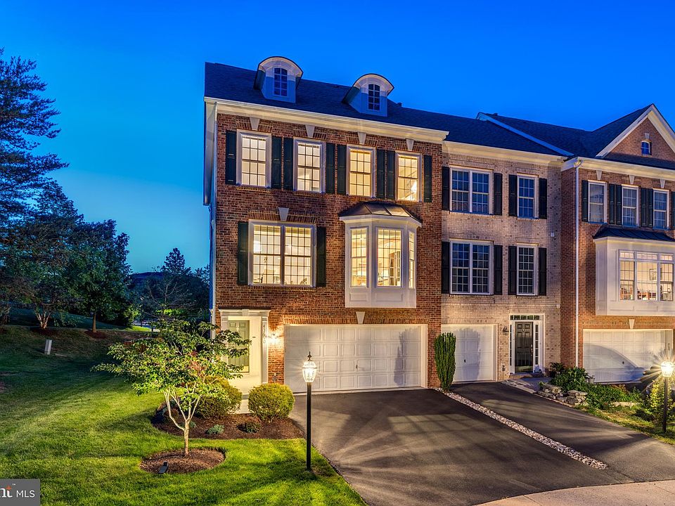 1st image of 43640 Lees Mill Sq
