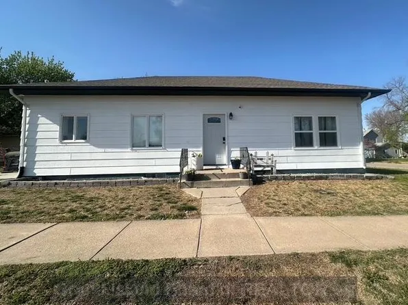 312 Suez St, Cairo, NE 68824