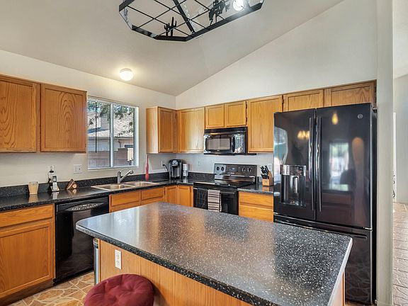 4th image of 3606 W Sundial Pl