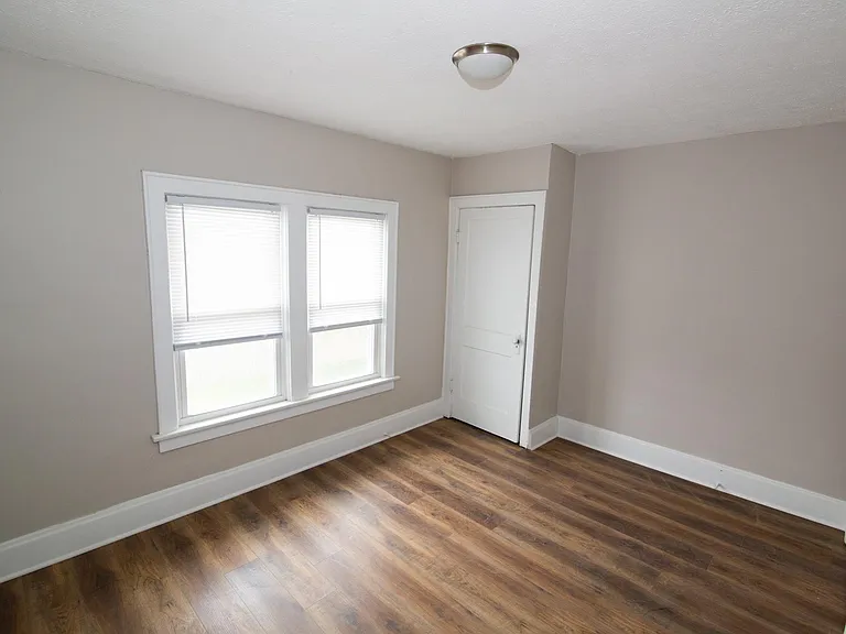 248 E Welch Ave — Photo 10