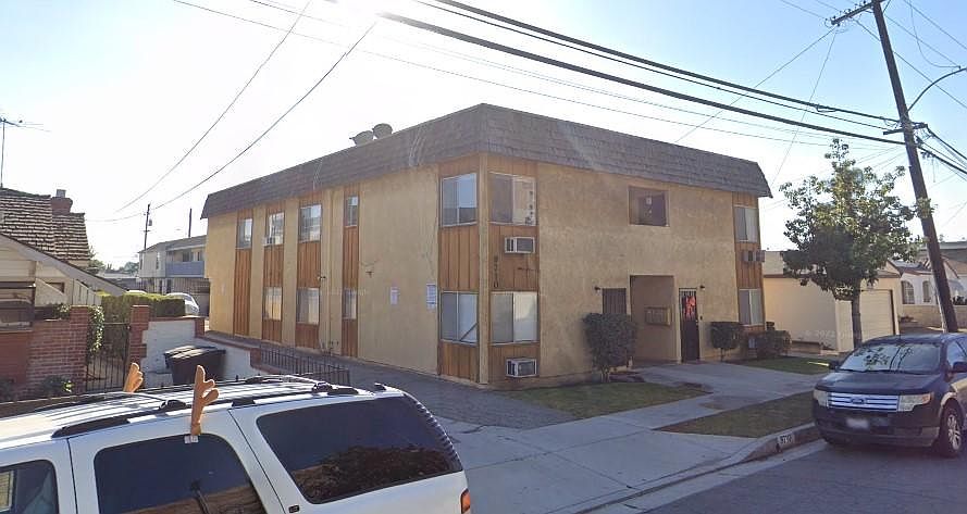 1st image of 9710 Beverly St