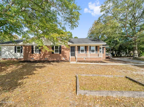 110 Albemarle Road, Wilmington, NC 28405