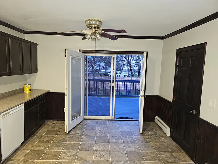 14 Wayland St — Photo 3