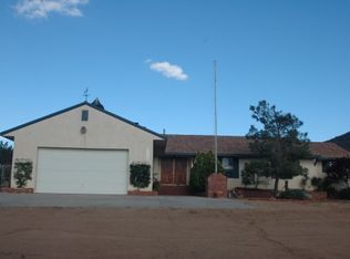 7750 Lupine Rd, Saugus, CA 91390