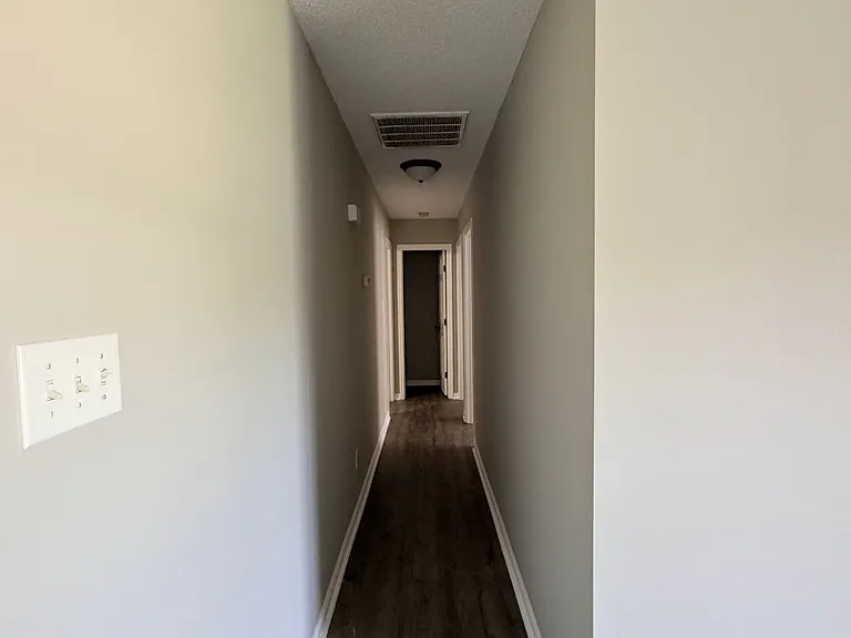 3209 Deer Path Cir — Photo 10