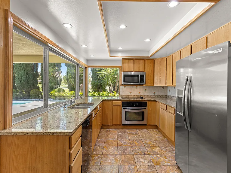 17305 Campillo Dr — Photo 12