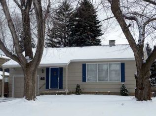 295 Village Ln, Rochester, NY 14610