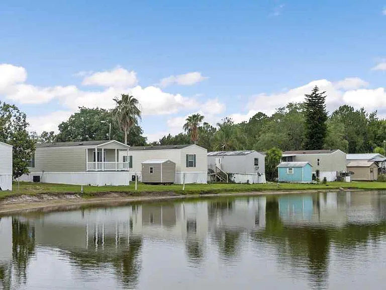 Sunlake Terrace Estates — Photo 9