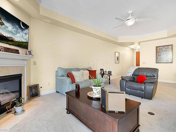 4th image of 5745 Newbank Cir #106