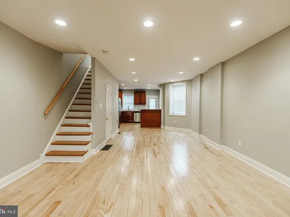 1125 Marlyn Rd, Philadelphia, PA 19151