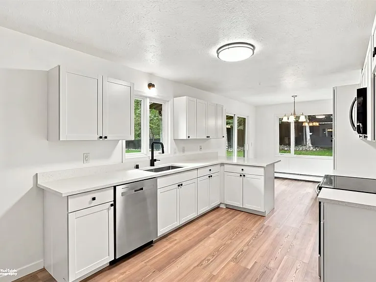 4855 E Alder Dr — Photo 23