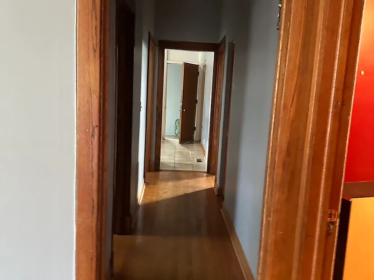 132 N Menard Ave #2 — Photo 10