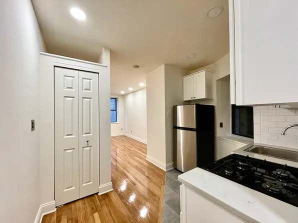 316 East 34th Street image 1 of 6