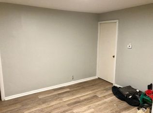 28 Davis St, Bangor, ME 04401