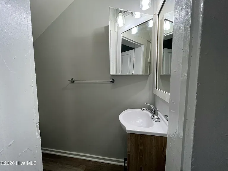 310 N Bennett St #3 — Photo 11