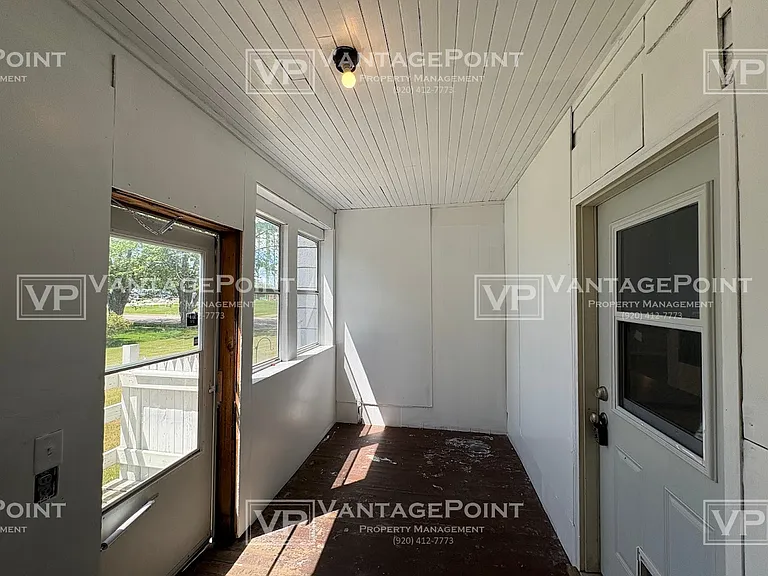 460 S Emery Ave — Photo 17