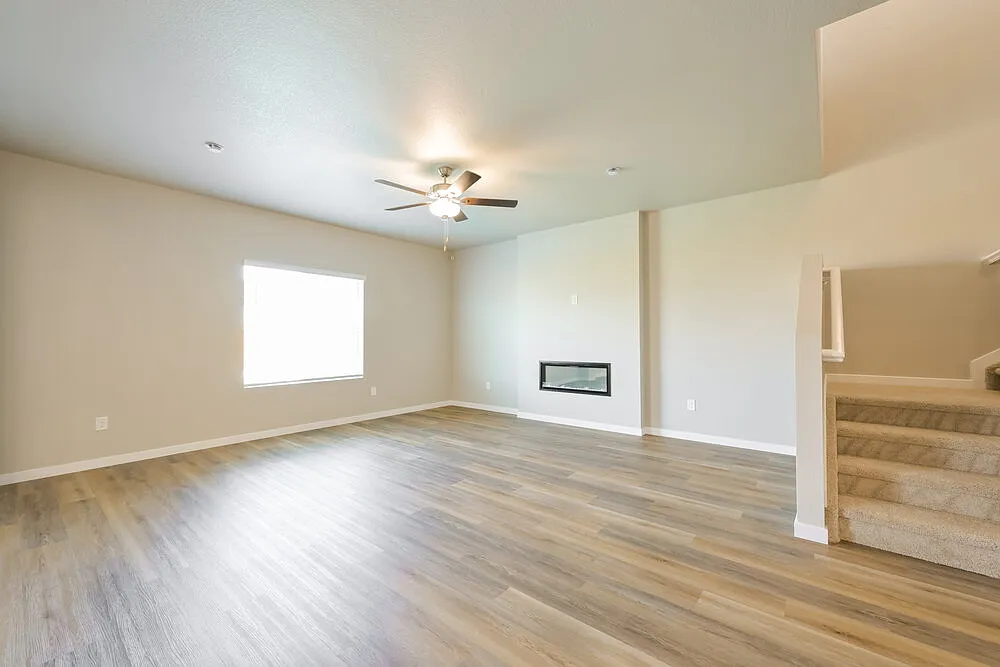 5 bed, 3.0 bath, 2684 sqft, $3,195 — Photo 4