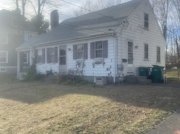 72 Court St, Mansfield, MA 02048