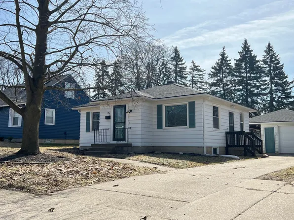 916 Muriel St SW, Wyoming, MI 49509