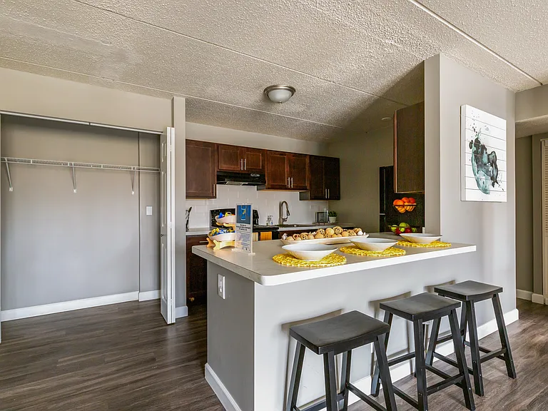 Woodland Ridge Apartments — Photo 13
