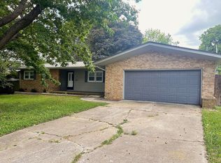 2858 E Eastmoor Dr, Springfield, MO 65804