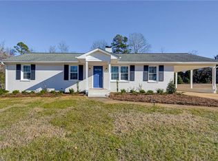 109 Queensbury Rd, Winston Salem, NC 27104