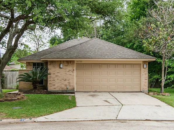16730 Quiet Trail Dr, Humble, TX 77396