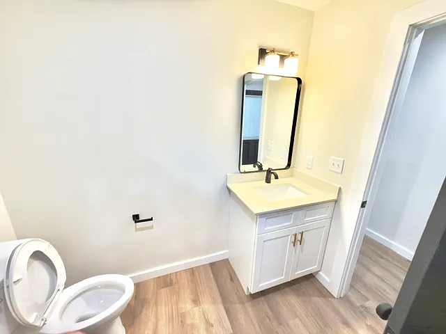 3 bed, 1.5 bath, 1089 sqft, $1,300 — Photo 4