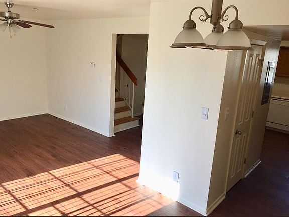 4th image of 8437 Oconnor Cres