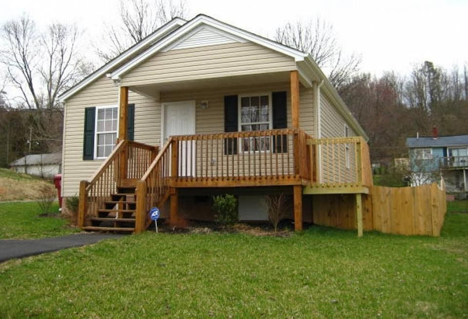1st image of 314 Bettie St