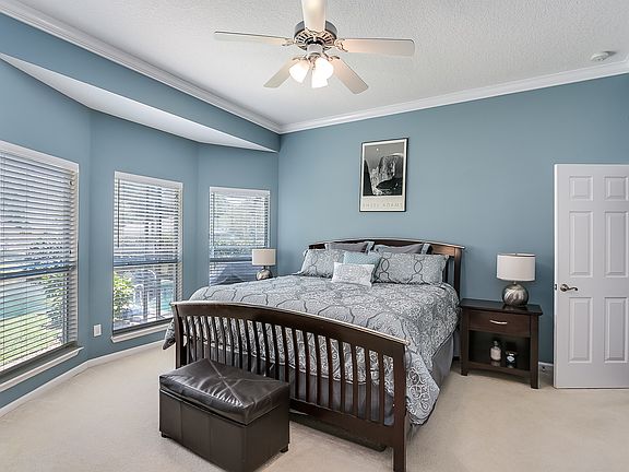 3rd image of 4457 Summer Haven Blvd S