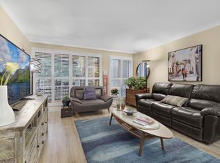 9300 Glenacres Dr #202, Richmond, BC V7A 1Y8