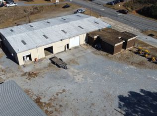 2190 Cherokee Rd, Alexander City, AL 35010