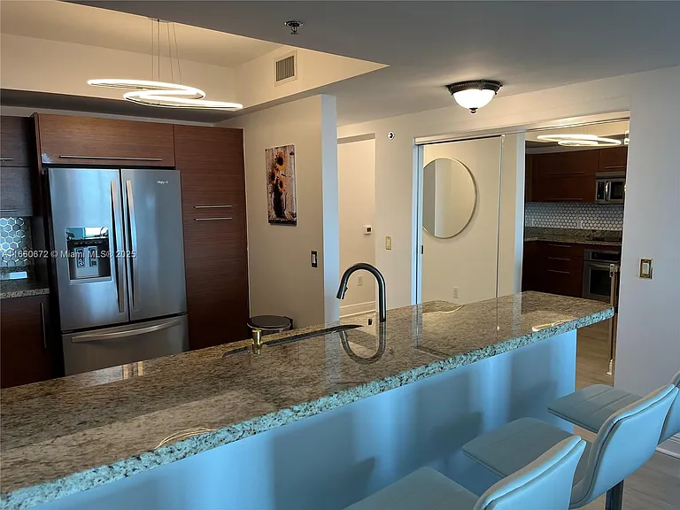 2681 N Flamingo Rd — Photo 5