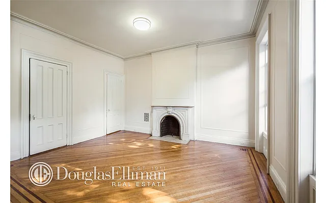 Rented by Douglas Elliman | media 11