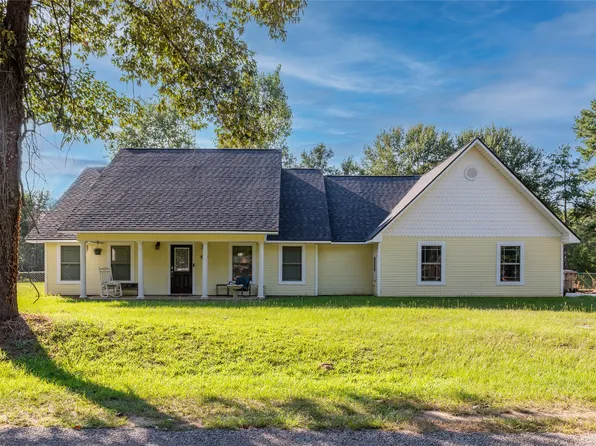 23240 J E B Cir, Frankston, TX 75763