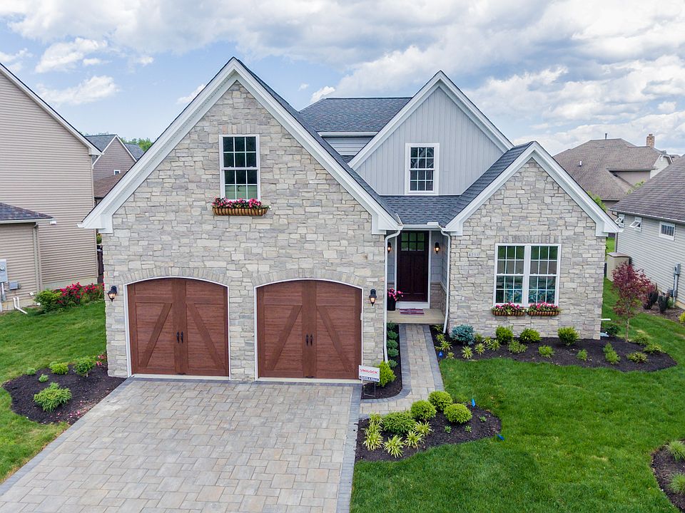 1st image of 8380 Falls Glen Ln