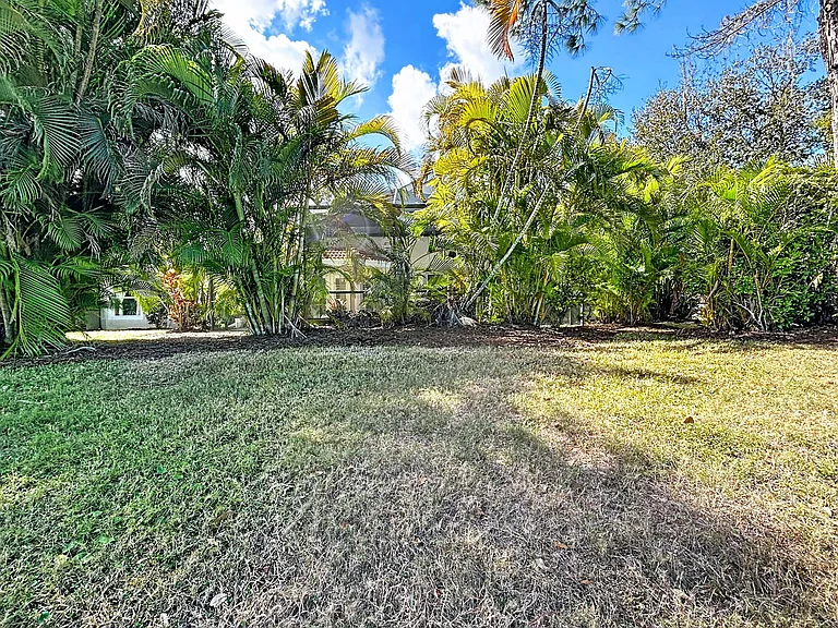 7703 British Open Way — Photo 8