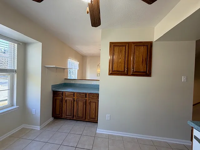 534 Crossbridge Dr — Photo 13