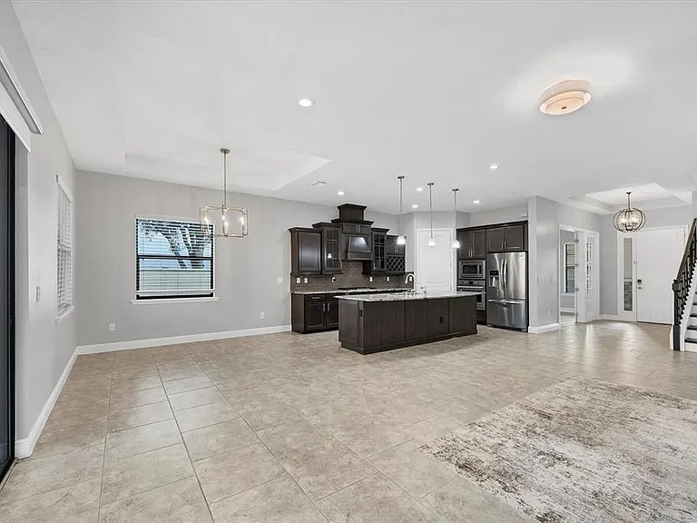 6104 Champions Row St — Photo 22