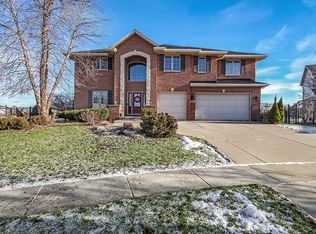 1625 Terrence Dr, New Lenox, IL 60451