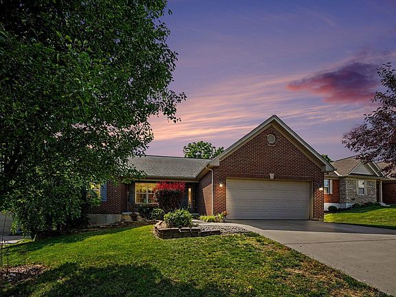 3rd image of 11360 Sheffield Ln