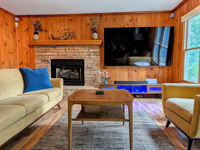524 Stornoway Dr — Photo 10