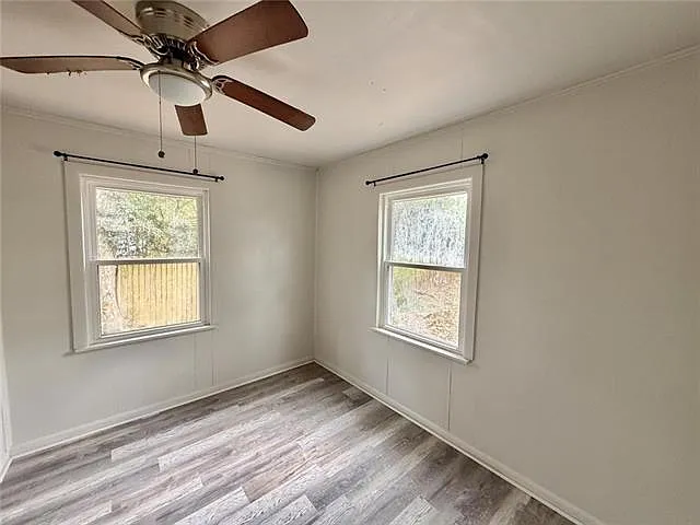 115 Rosewood Dr — Photo 4