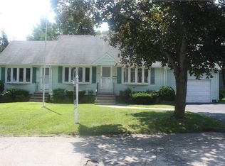 12 Bentley Rd, Warwick, RI 02888