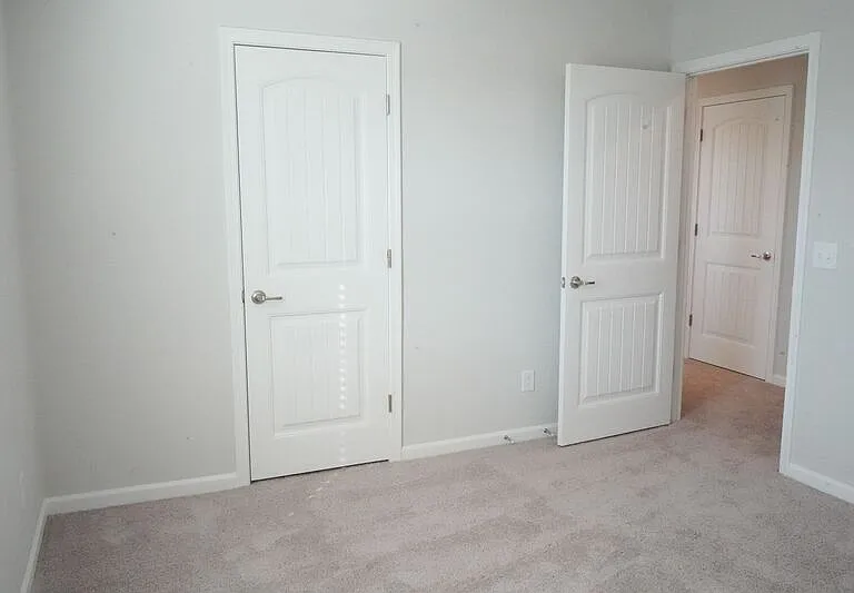 142 Brookline Dr — Photo 30