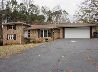 2891 Cardinal Lake Dr, Duluth, GA 30096