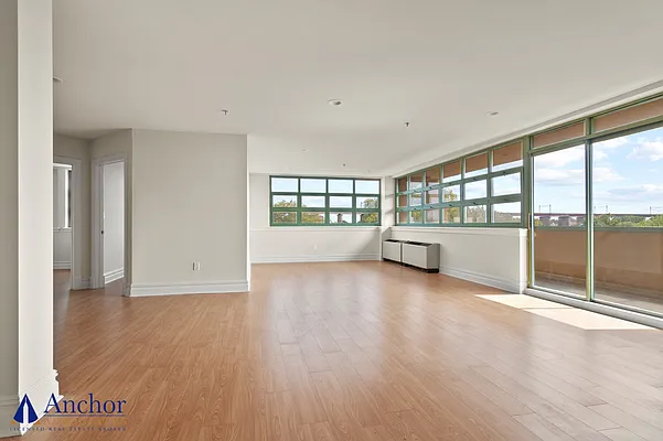 Rented by Anchor Associates | media 30
